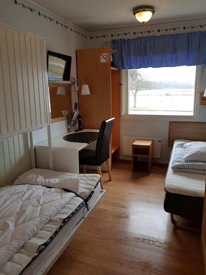 Haknaes Vandrarhem Järna Extérieur photo